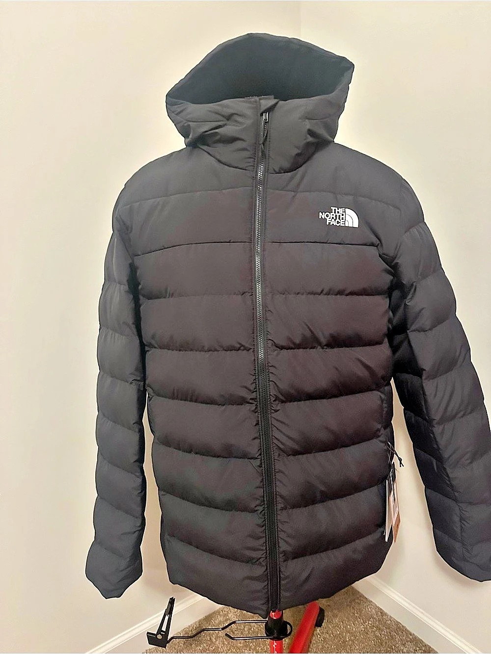 The North Face Aconcagua 3 H Puffer Jacket in Black Size Large NWT